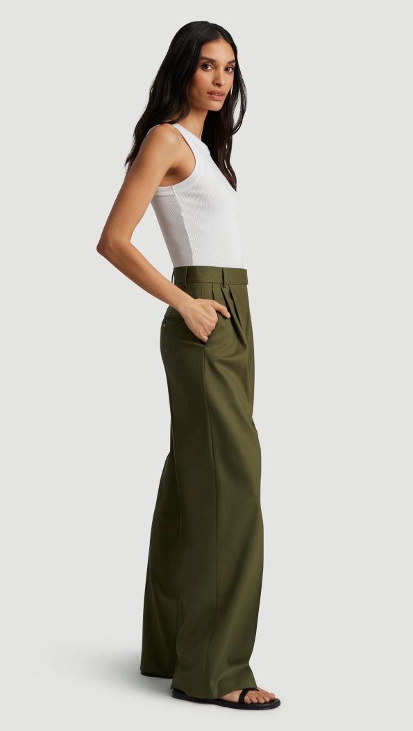 20_Pleated_Trouser_in_Seasonless_Wool_Pine_Needle_0607