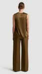 21_Crewneck_Tank_in_Silk_Charmeuse_Mushroom_0763
