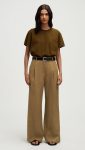 241112_Argent_JL_31_Oversized_Pocket_Tee_in_Cotton_Jersey_Mushroom_2711_17ca9400-0fb6-4c37-9038-39719d1ff211