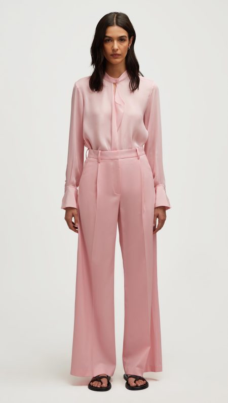 Single Pleat Trouser in Seasonless Wool | Soft Pink