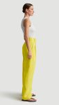 31_Pleated_Trouser_in_Seasonless_Wool_Lemon_2032